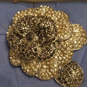 Vintage Avon Black And White Pave Flower Pin